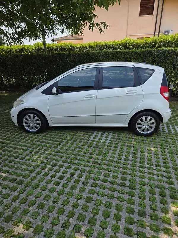 Usata Mercedes A150 Elegance 95 CV (69 kW) 2009 Monovolume