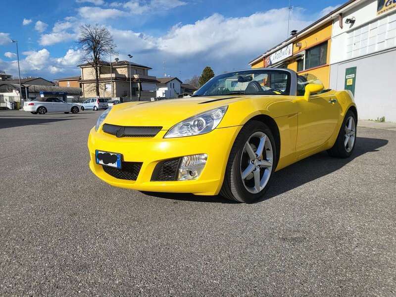 Usato 2008 Opel GT 2.0 Benzin 264 CV (19.500 €)