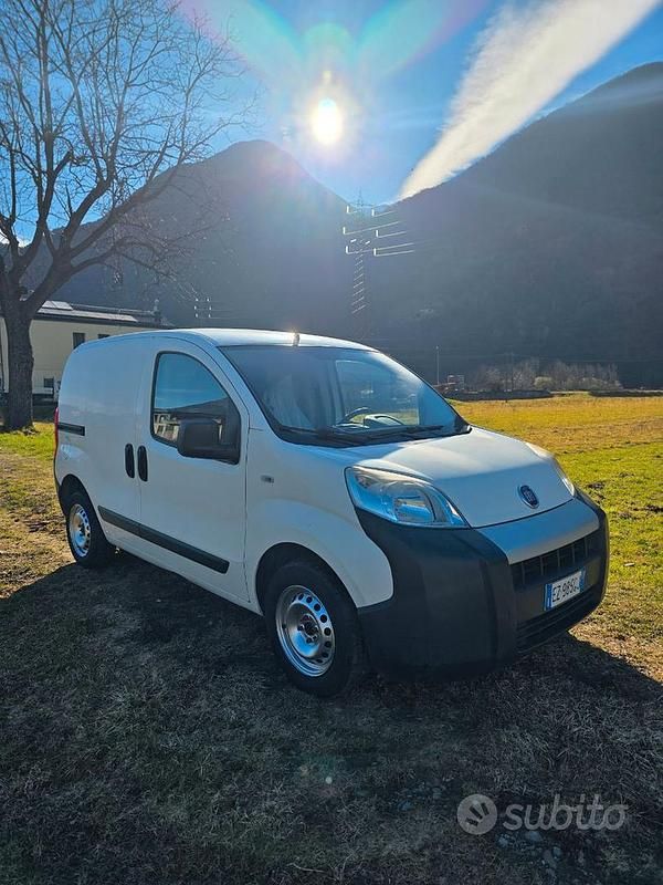 Usata Fiat Fiorino 75 CV (55 kW) 2015 Bianco Monovolume
