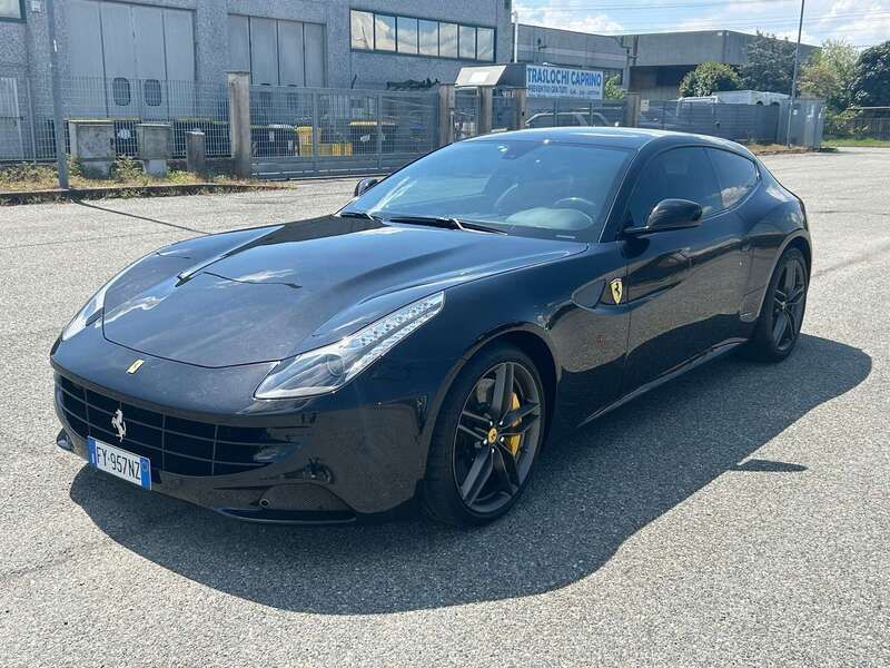 Usata Ferrari FF 659 CV (484 kW) 2013 Nero Station wagon
