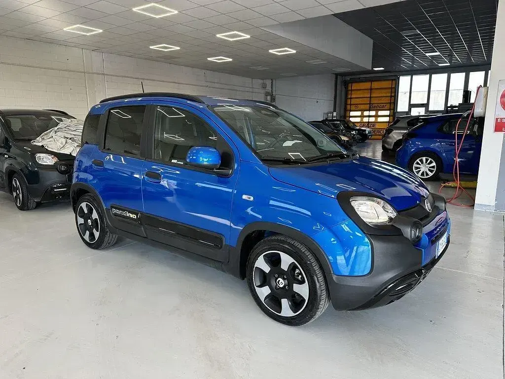 Usata Fiat Panda 69 CV (50 kW) 2025 Blu Utilitaria