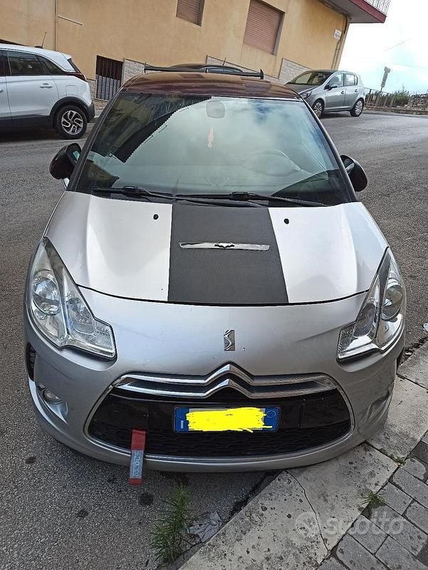 Usata Citroën DS3 So Chic 92 CV (67 kW) 2011 Grigio Berlina