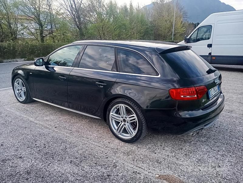 Usata Audi A4 S-Line 120 CV (88 kW) 2010 Nero Station wagon