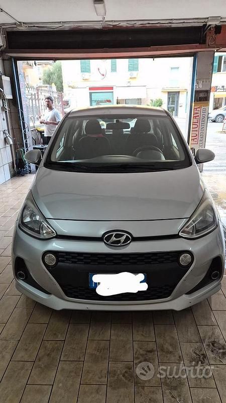 Usata Hyundai i10 2017 Grigio Utilitaria
