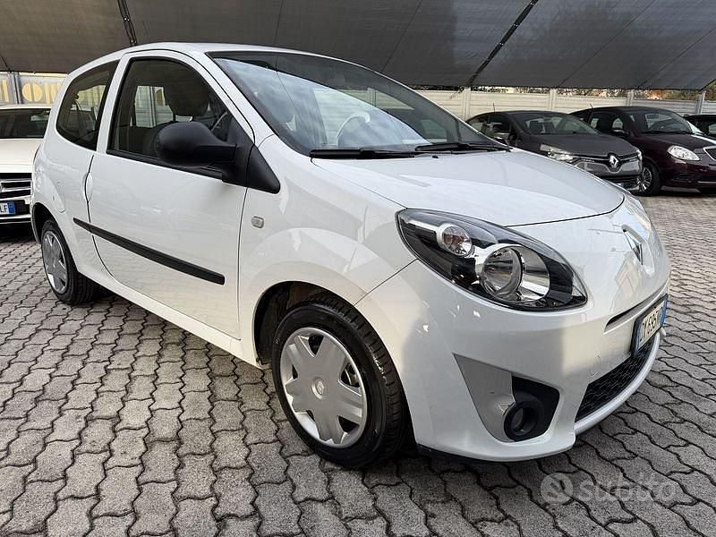 Usata Renault Twingo Dynamique 60 CV (44 kW) 2008 Bianco Utilitaria