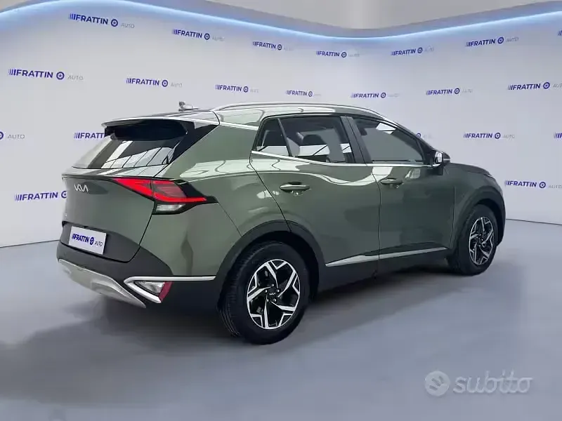 Usata Kia Sportage 137 CV (100 kW) 2022 Grigio scuro SUV