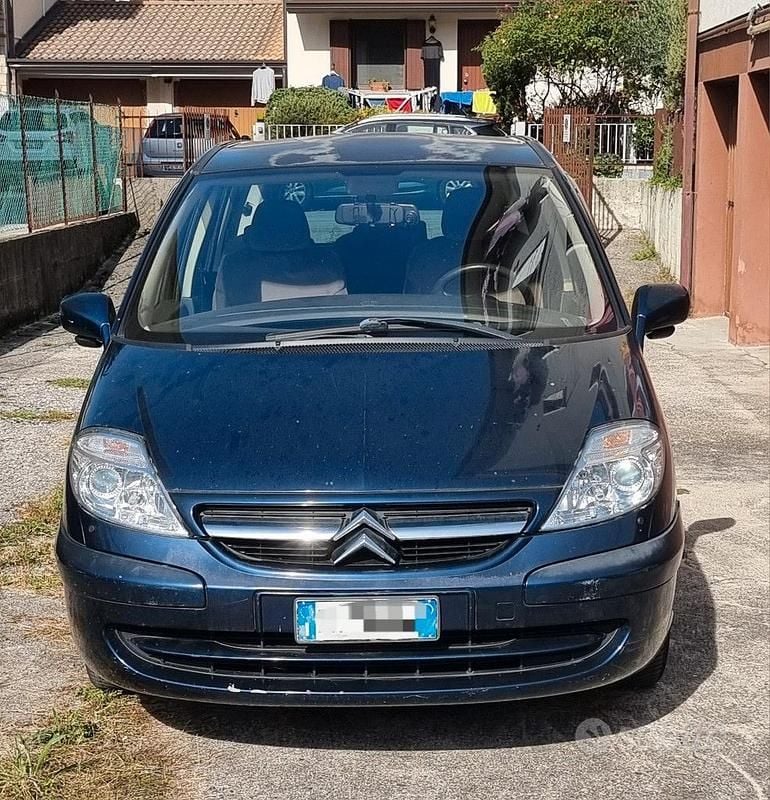 Usata Citroën C8 Elegance 136 CV (100 kW) 2006 Blu/azzurro Monovolume