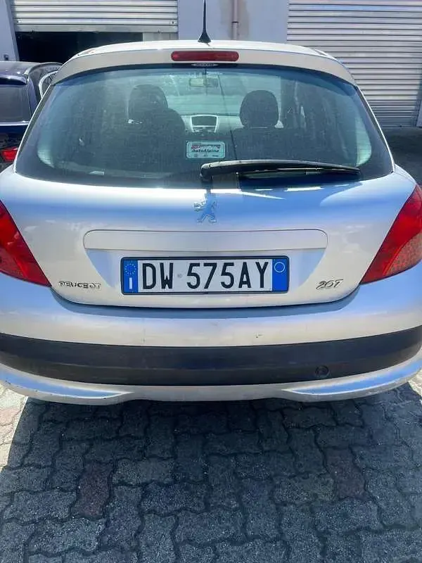 Usata Peugeot 207 68 CV (50 kW) 2009 Grigio Coupé