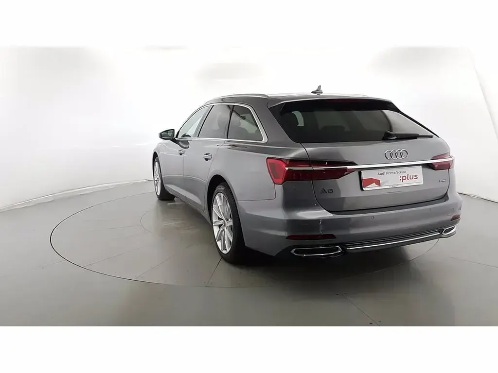 Usata Audi A6 Business 231 CV (169 kW) 2020 Grigio manhattan Station wagon