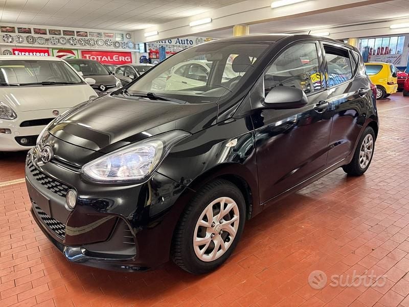Usata Hyundai i10 Classic 67 CV (49 kW) 2018 Nero Utilitaria
