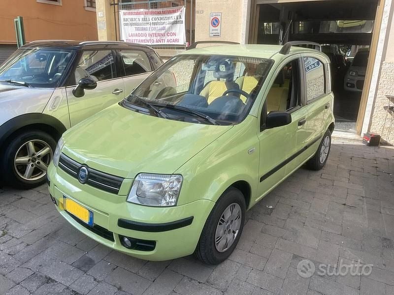 Usata Fiat Panda Dynamic 70 CV (51 kW) 2005 Giallo Utilitaria