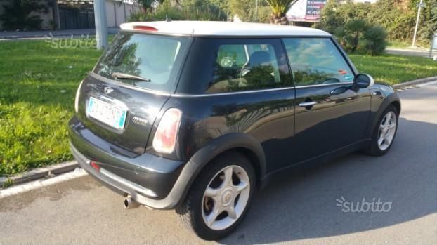 Venduto Mini Cooper 16 115cv Chili I Auto Usate In Vendita