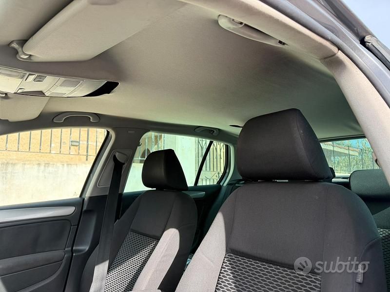 Usata VW Golf VI 110 CV (80 kW) 2009 Grigio Utilitaria