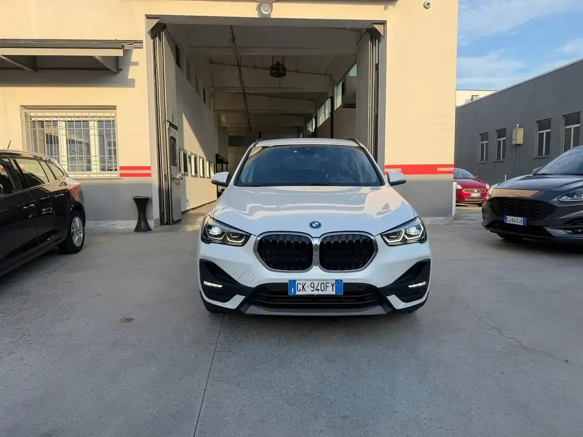 Usata BMW X1 Advantage 125 CV (91 kW) 2022 Bianco SUV