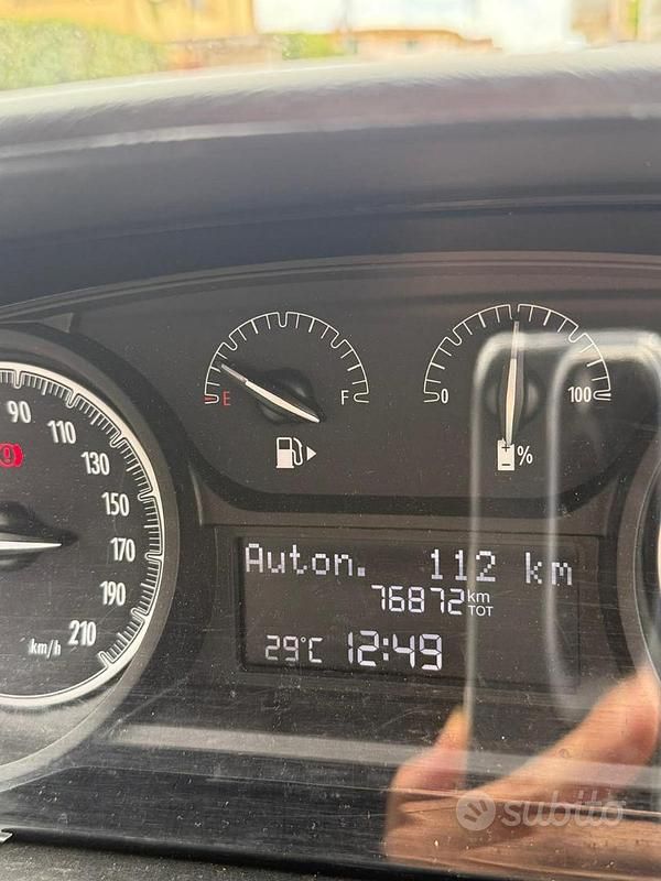 Usata Lancia Ypsilon 69 CV (50 kW) 2022 Bianco Utilitaria