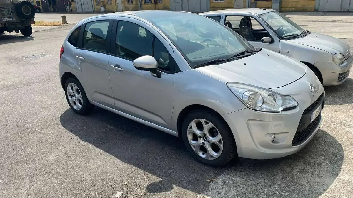 Usata Citroën C3 Exclusive 60 CV (44 kW) 2011 Argento Berlina