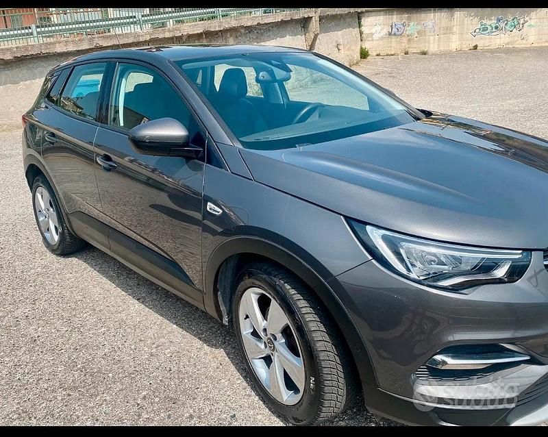 Usata Opel Grandland X Elegance 131 CV (96 kW) 2021 SUV