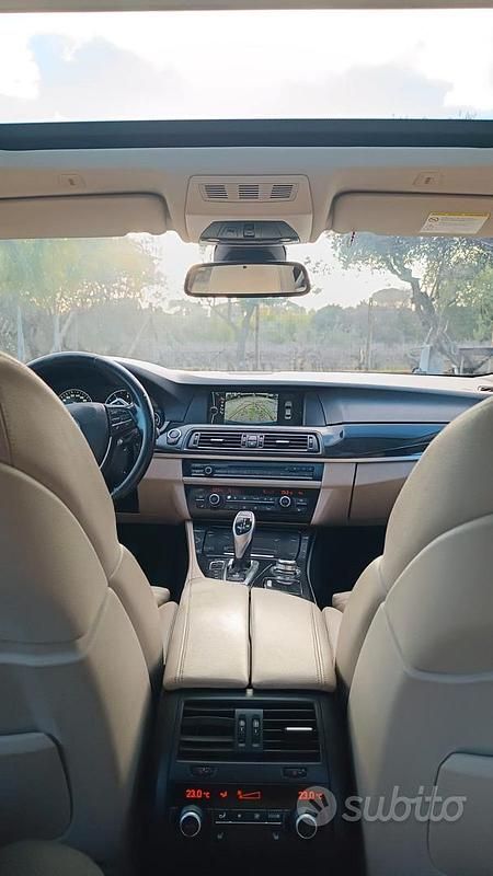 Usata BMW 530 2011 Blu Berlina