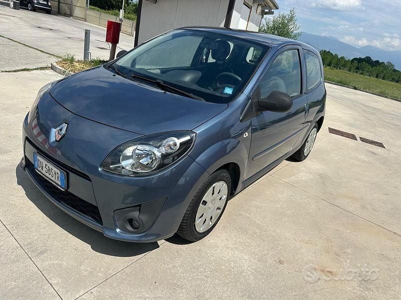 Usata Renault Twingo 58 CV (42 kW) 2009 Grigio Utilitaria