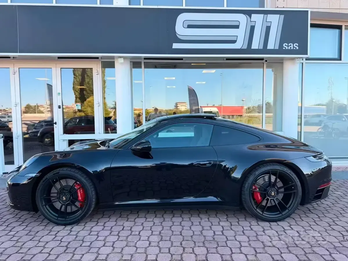 Usata Porsche 911 Carrera GTS 480 CV (353 kW) 2022 Nero Coupé