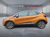 Usata Renault Captur Intens 118 CV (86 kW) 2017 Arancione SUV