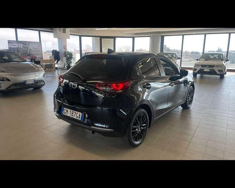 Usata Mazda 2 Homura-Line 75 CV (55 kW) 2023 Nero Utilitaria