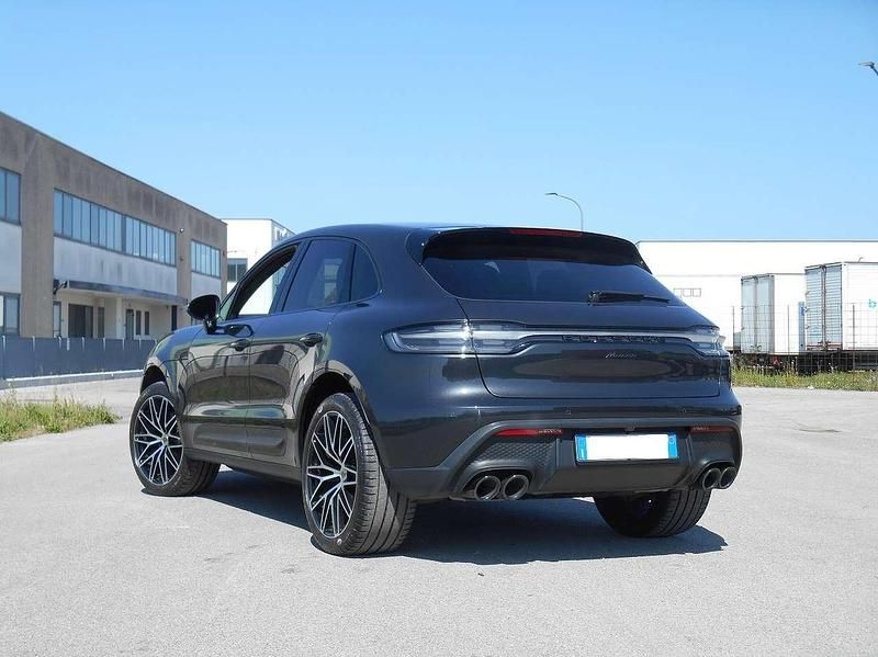 Usata Porsche Macan 265 CV (194 kW) 2022 Grigio SUV