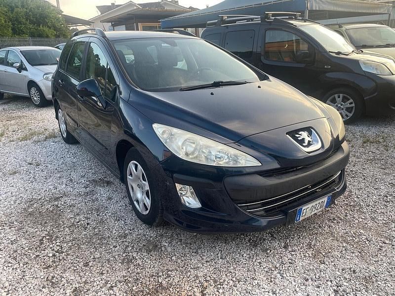 Usata Peugeot 308 93 CV (68 kW) 2011 Blu Station wagon