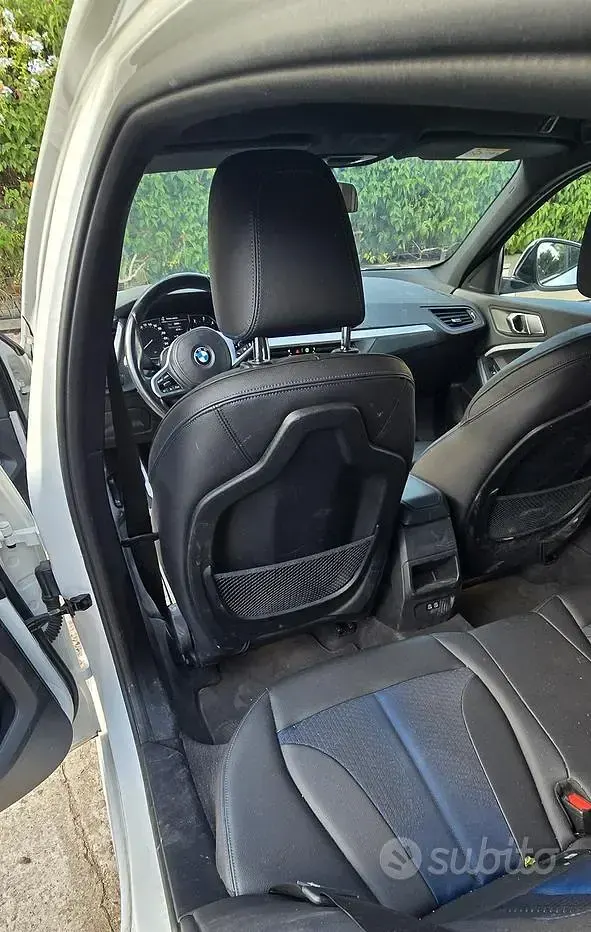 Usata BMW 116 M Sport 116 CV (85 kW) 2022 Bianco Utilitaria