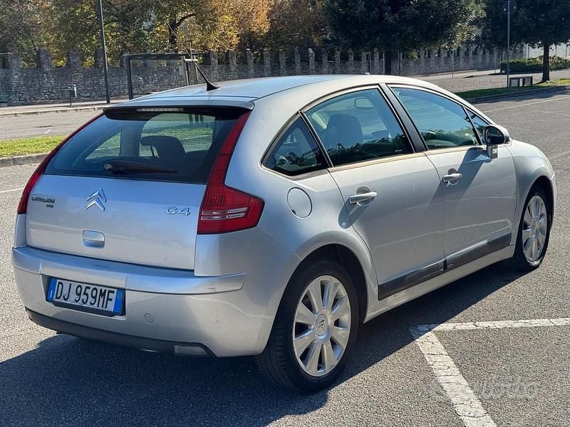 Occasion Citroën C4 110 ch (80 kW) 2007 Gris Berline