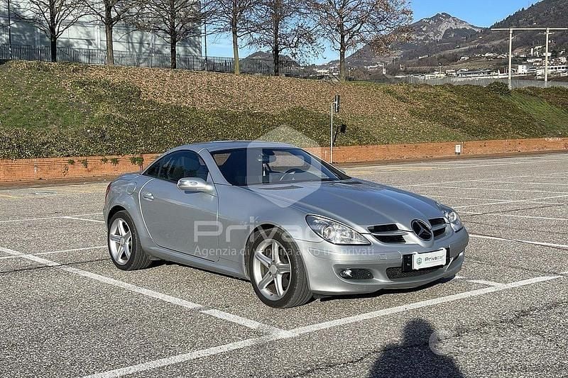 Usata Mercedes SLK200 163 CV (119 kW) 2006 Grigio Cabrio