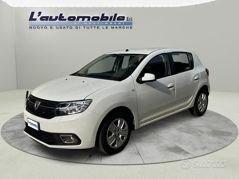 Usata Dacia Sandero Comfort 101 CV (74 kW) 2021 Bianco Berlina