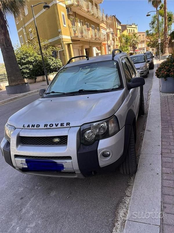Usata Land Rover Freelander 111 CV (81 kW) 2005 Grigio SUV