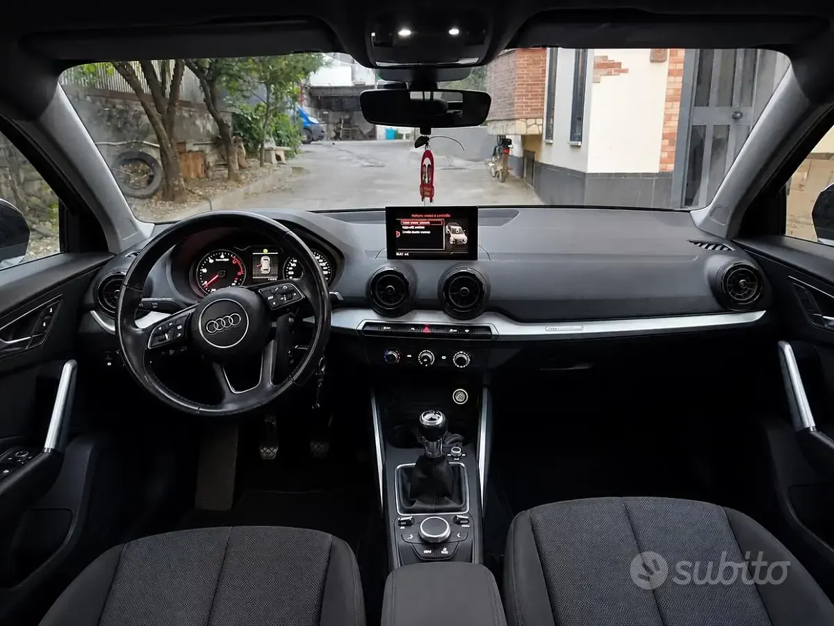 Usata Audi Q2 Business 116 CV (85 kW) 2017 Nero SUV