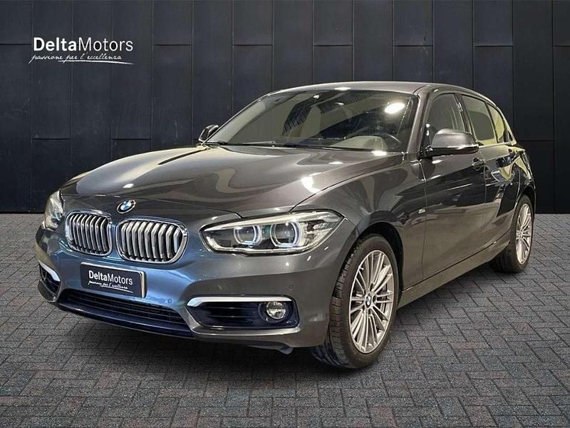 Grigio Usata 2018 BMW 118 Efficient Dynamics Due volumi | 16.250 € (Buon prezzo) - Immagine 1/4