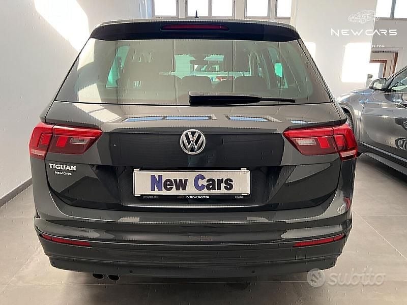 Usata VW Tiguan Business 150 CV (110 kW) 2020 Grigio SUV