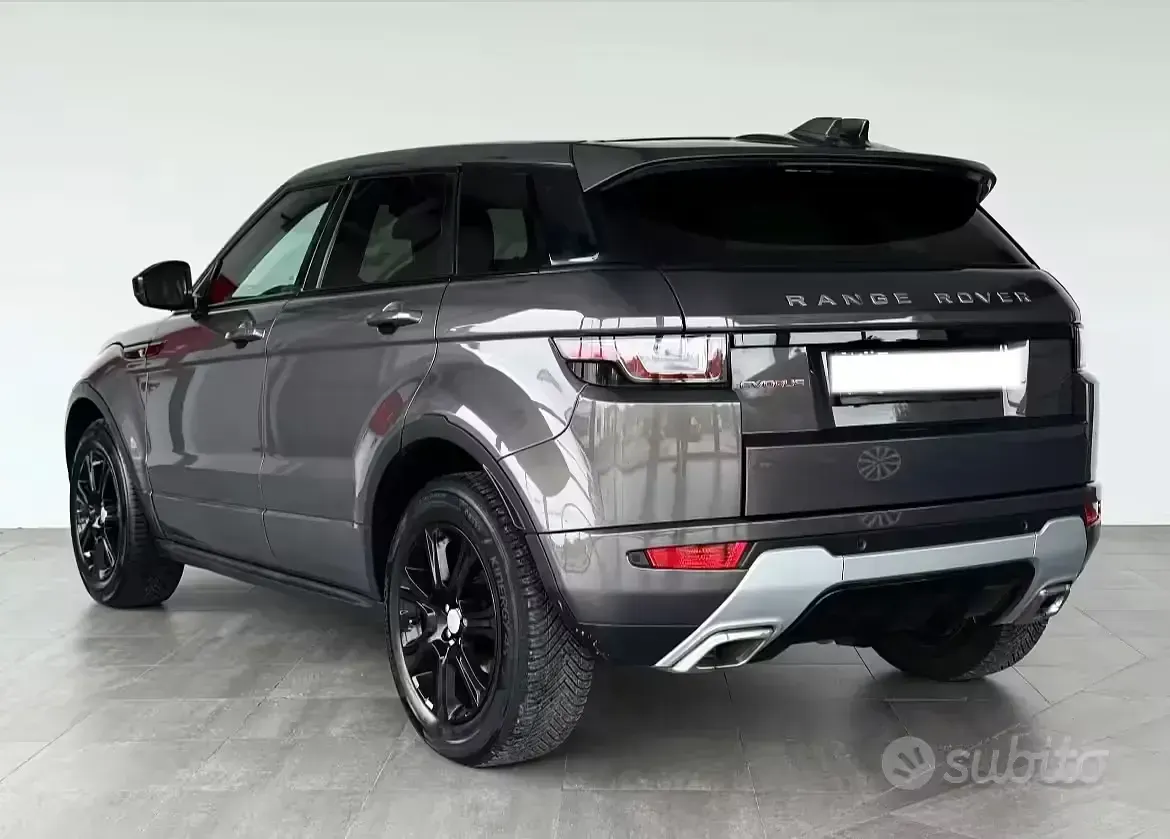 Usata Land Rover Range Rover evoque HSE Dynamic 150 CV (110 kW) 2017 Grigio SUV