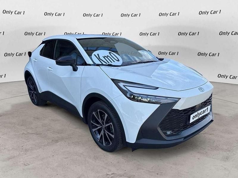Bianco Nuova 2025 Toyota C-HR Trend SUV | 31.890 € (Ottimo prezzo) - Immagine 1/4