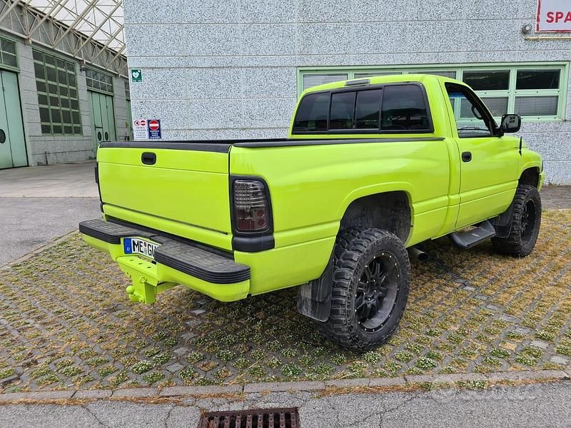 Usata Dodge Ram 231 CV (169 kW) 1994 Verde Pick-up