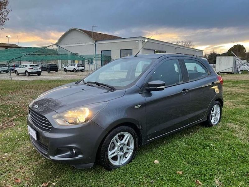Usata Ford Ka Ultimate 86 CV (63 kW) 2017 Grigio scuro Berlina