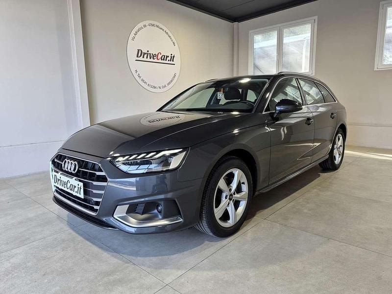 Usata Audi A4 Advanced Plus 163 CV (119 kW) 2024 Grigio manhattan Station wagon