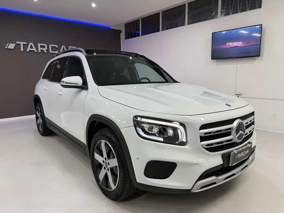 Usata Mercedes GLB180 116 CV (85 kW) 2021 Bianco SUV
