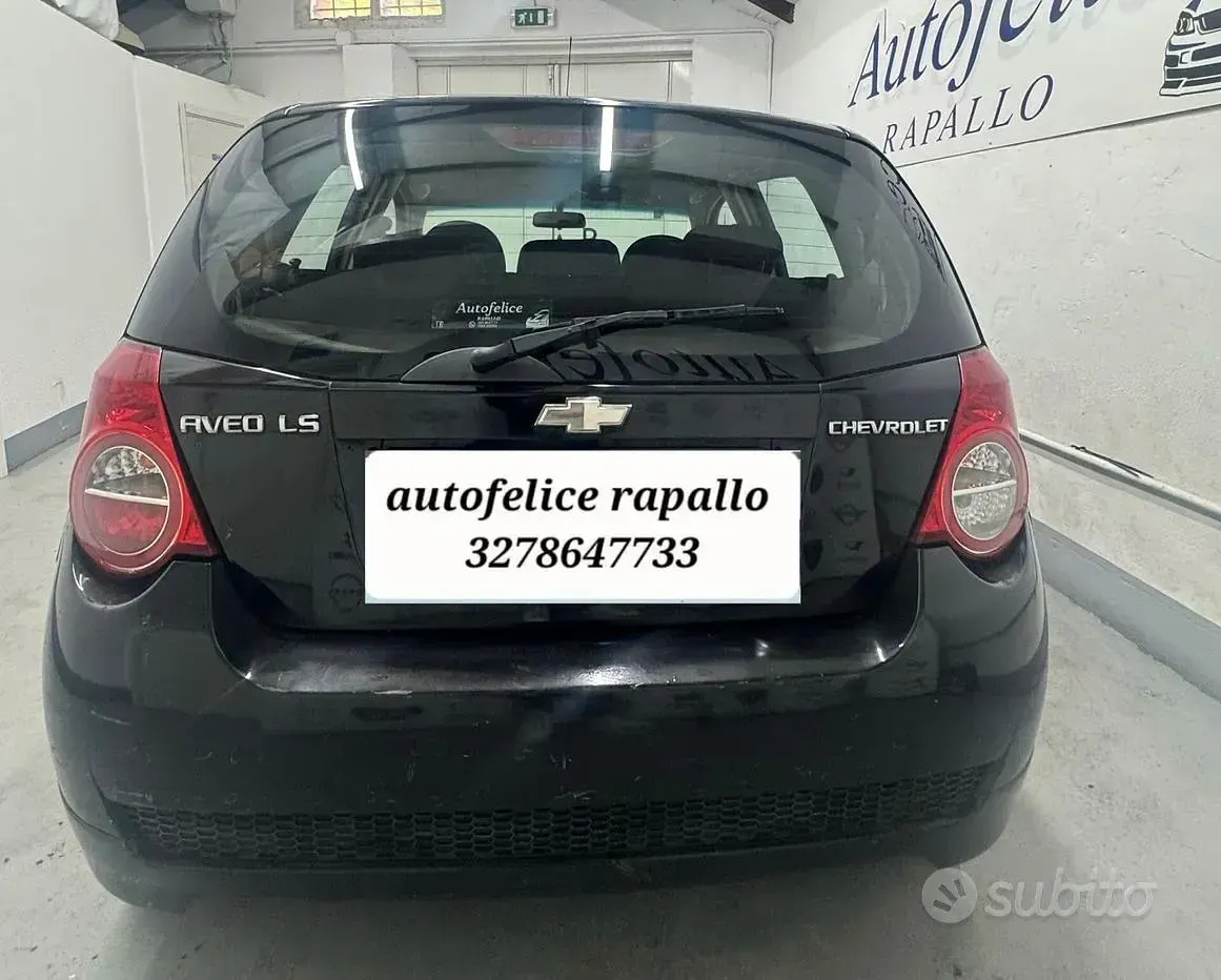 Usata Chevrolet Aveo LT 82 CV (60 kW) 2011 Nero Berlina