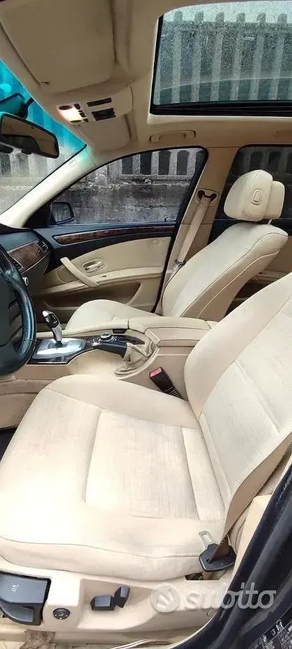 Usata BMW 520 170 CV (125 kW) 2009 Grigio Station wagon