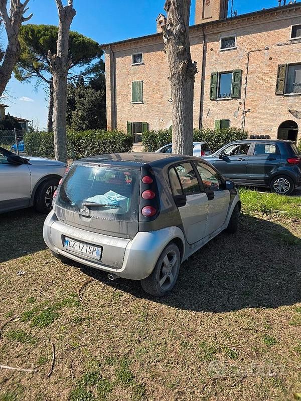 Usata Smart ForFour Passion 75 CV (55 kW) 2004 Utilitaria