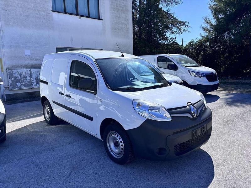 Usata Renault Kangoo 95 CV (69 kW) 2021 Bianco Monovolume