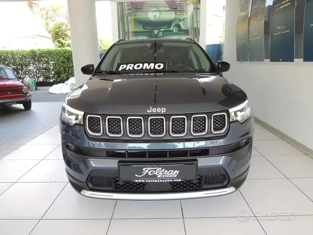 Usata Jeep Compass Limited 131 CV (96 kW) 2023 Bluazzurro SUV