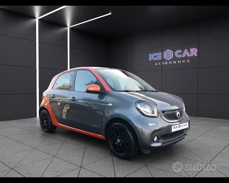 Usata Smart ForFour Edition #1 71 CV (52 kW) 2016 Grigio Utilitaria