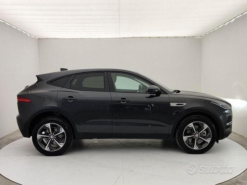 Usata Jaguar E-Pace SE 160 CV (117 kW) 2022 Grigio SUV