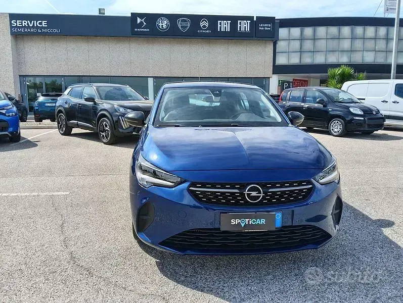 Usata Opel Corsa Elegance 101 CV (74 kW) 2021 Blu Berlina